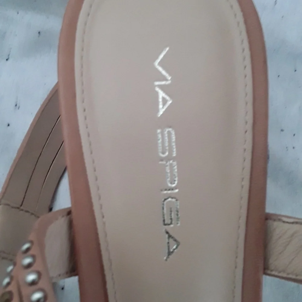NWOT VIA SPIGA - Picture 4 of 4
